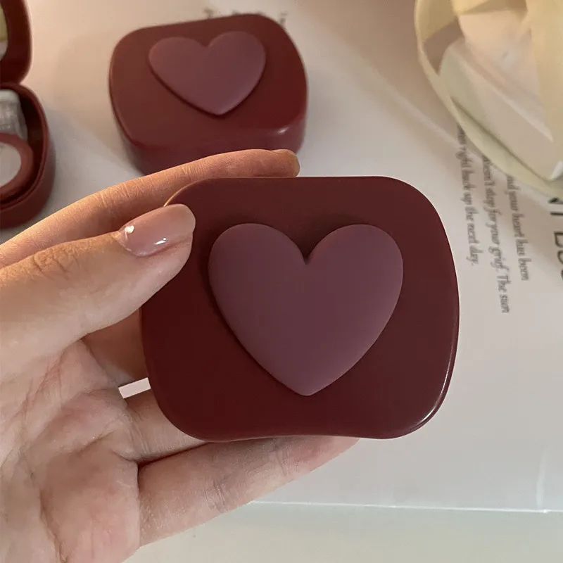 Dubai Fresh Lenses Red Heart Lenses Case Red