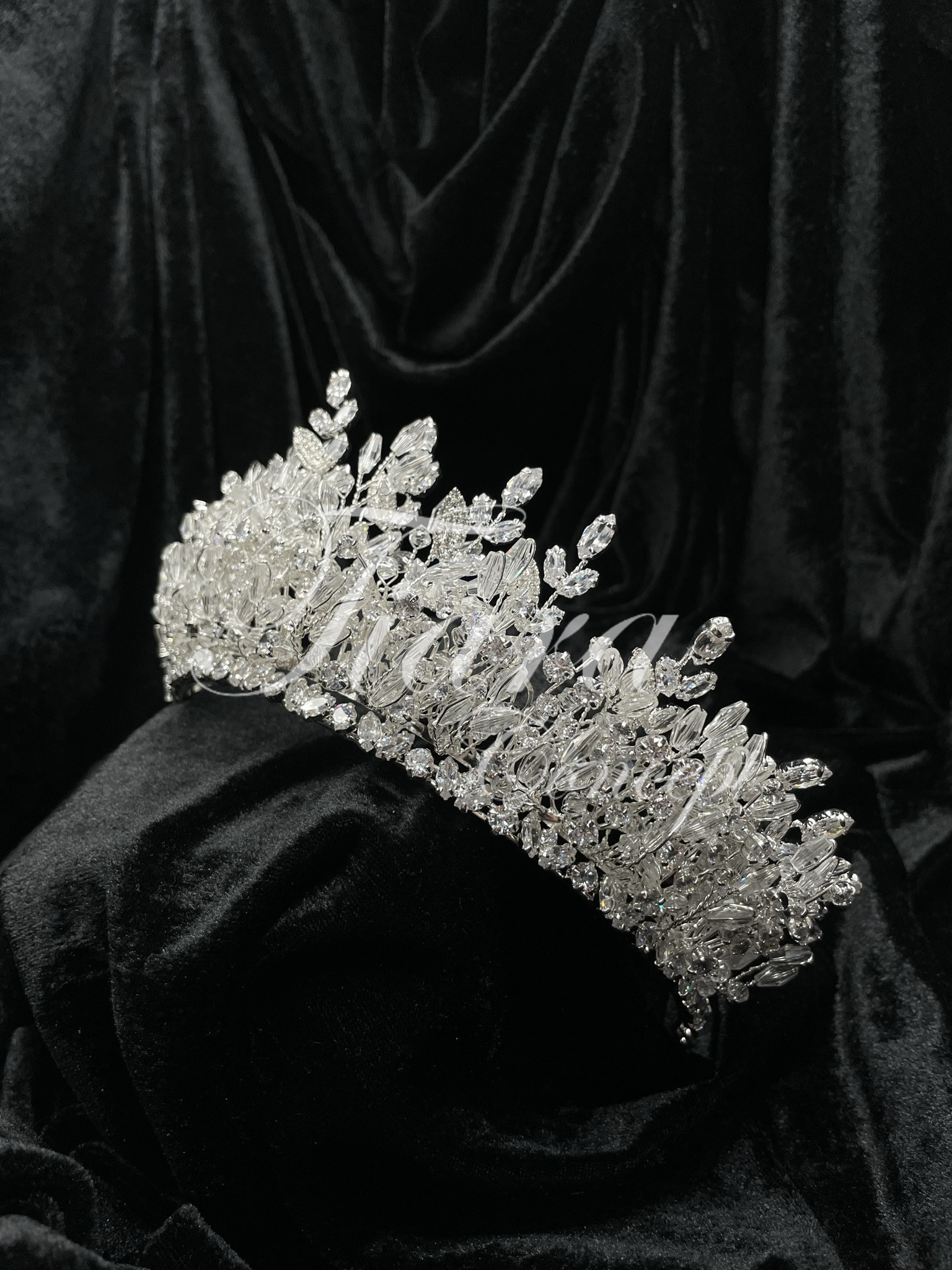 Tiara Concept CLAIRE (CLAIRE)