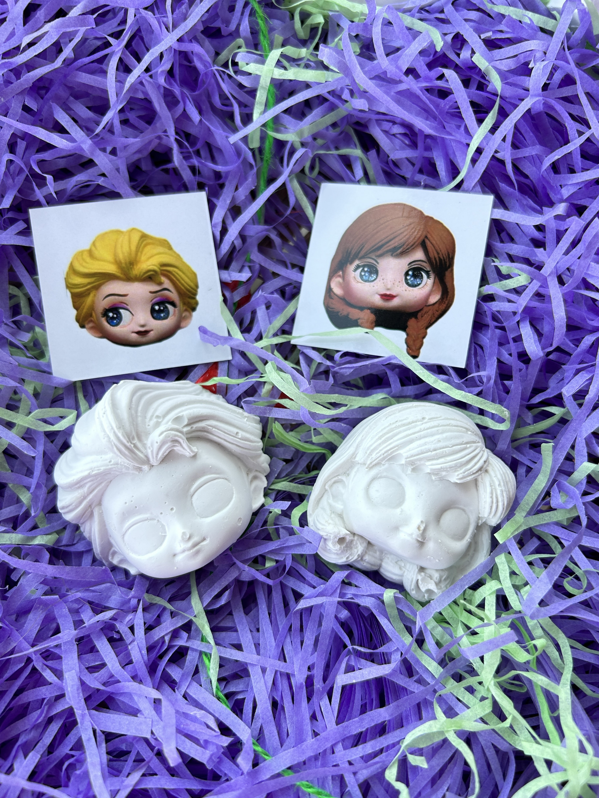 Gypsum fun UAE Anna & Elsa (ae10)